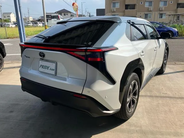 Toyota BZ4X G 2024 — миниатюра 2