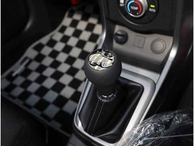 Daihatsu COPEN ROBE 2026 — миниатюра 3