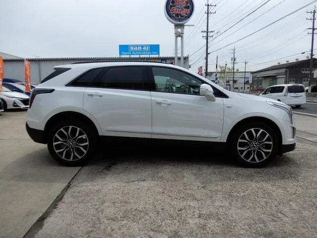 Cadillac CADILLAC XT5 PLATINUM SPORT 2025 — миниатюра 2
