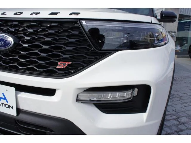 Ford Explorer 2024 — миниатюра 4