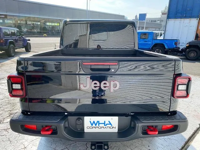 Chrysler Jeep JEEP GLADIATOR RUBICON 2023 — миниатюра 3