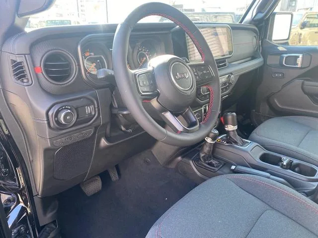 Chrysler Jeep JEEP WRANGLER UNLIMITED RUBICON 2024 — миниатюра 5