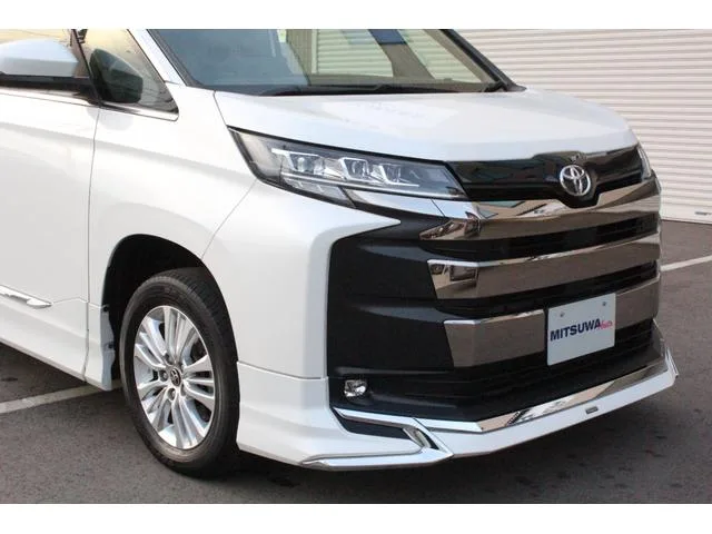 Toyota NOAH S-Z 2022 — миниатюра 3