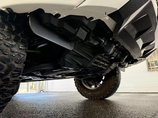 Toyota HILUX Z GR SPORT 2023 — миниатюра 4