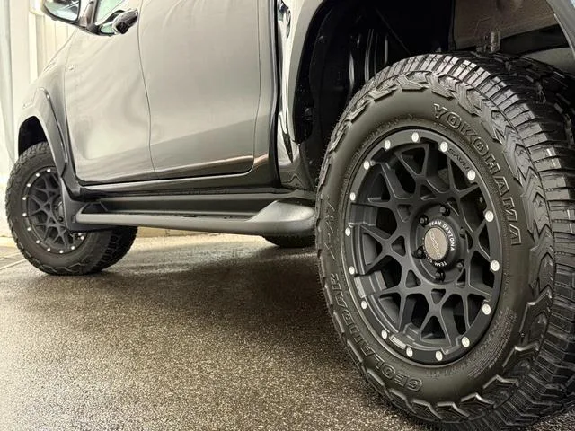 Toyota HILUX Z GR SPORT 2023 — миниатюра 3