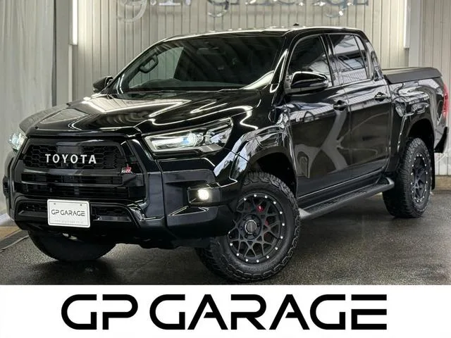 Toyota HILUX Z GR SPORT 2023 — фото 1, купить с доставкой в Москву