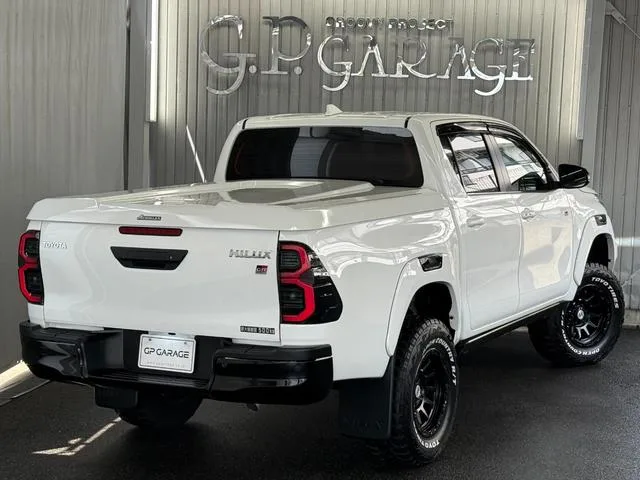 Toyota HILUX Z GR SPORT 2023 — миниатюра 2