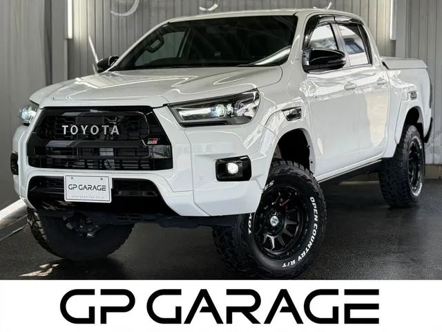 Toyota HILUX Z GR SPORT 2023 — фото 1, купить с доставкой в Москву