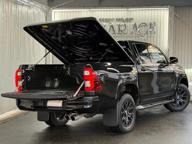 Toyota HILUX Z GR SPORT 2022 — миниатюра 2
