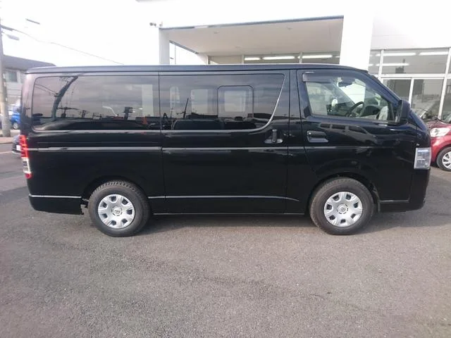 Toyota HIACE VAN DX GL PACKAGE 2022 — миниатюра 4