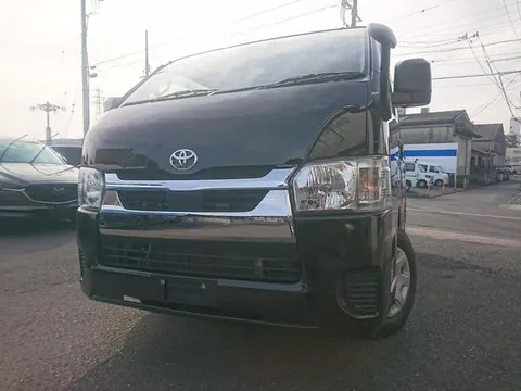 Toyota HIACE VAN 2022 купить в Москве