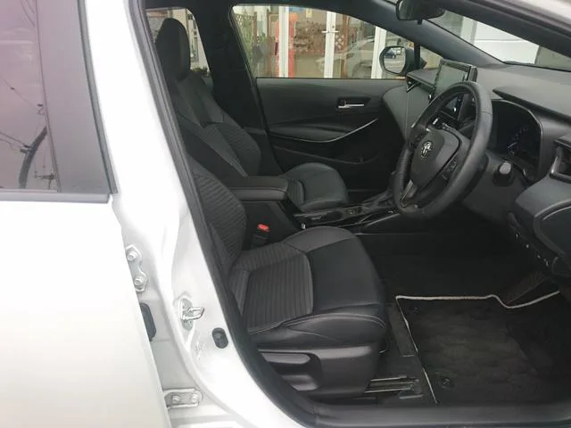 Toyota COROLLA TOURING HYBRID WB 2022 — миниатюра 3