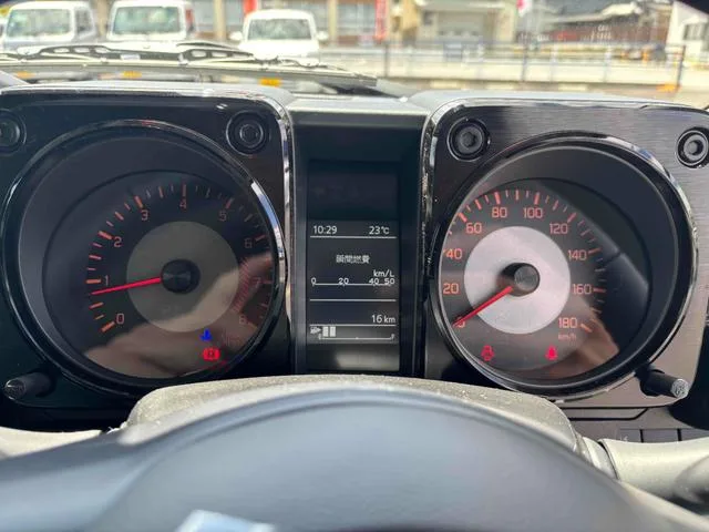 Suzuki JIMNY NOMADE FC 2026 — миниатюра 3