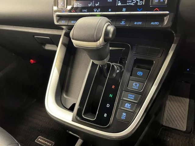 Toyota NOAH HYBRID S-Z 2024 — миниатюра 5