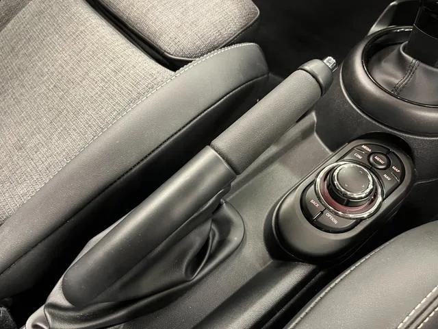 MINI MINI COOPER CLASSIC TRIM 2022 — миниатюра 5