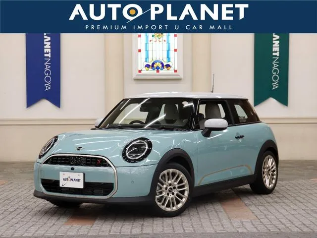 MINI MINI COOPER S FAVOURED TRIM 2024 — фото 1, купить с доставкой в Москву