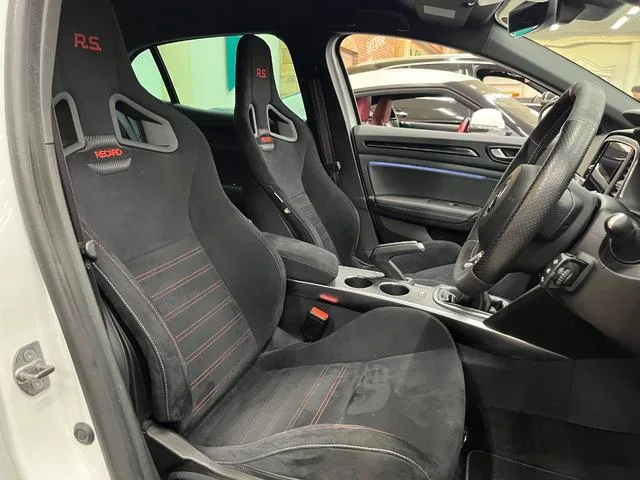 Renault MEGANE R.S.ULTIME 2023 — миниатюра 3