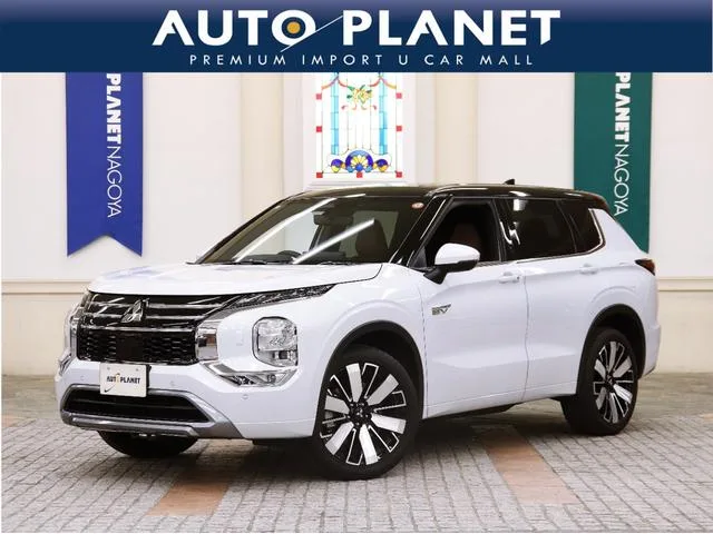 Mitsubishi OUTLANDER PHEV P EXECUTIVE PACKAGE 2025 — фото 1, купить с доставкой в Москву