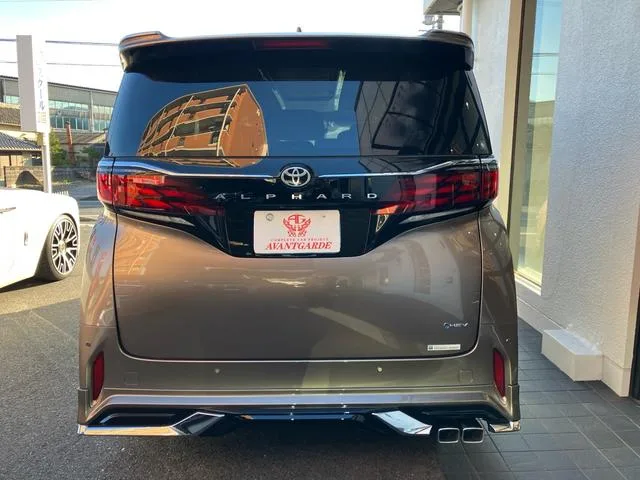 Toyota ALPHARD HYBRID Z 2024 — миниатюра 2