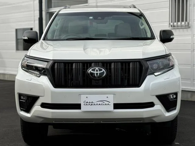 Toyota Land Cruiser Prado TX L PACKAGE MATT BLACK EDITION 2023 — миниатюра 2