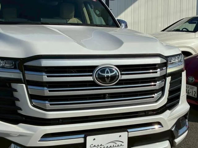 Toyota Land Cruiser ZX 2023 — миниатюра 3