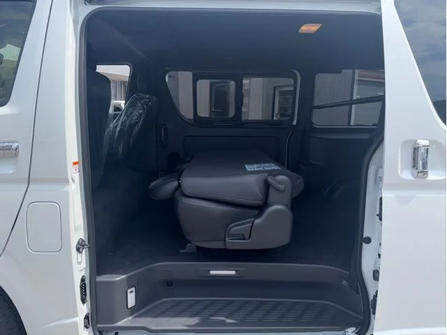Toyota HIACE VAN SUPER GL DARK PRIME II 2026 — миниатюра 3
