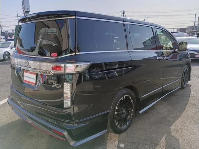 Nissan ELGRAND 250HIGHWAY STAR S 2023 — миниатюра 4