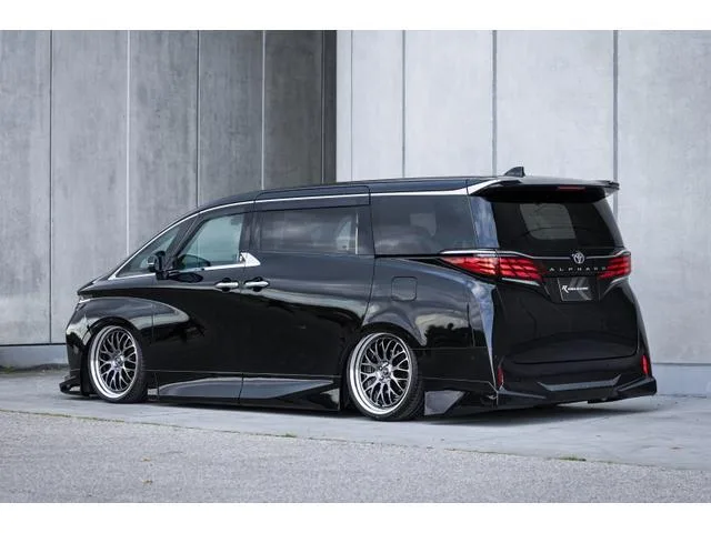 Toyota Alphard Z 2026 — миниатюра 2