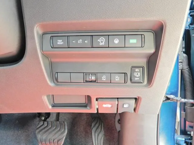 Nissan SERENA XV 2026 — миниатюра 3