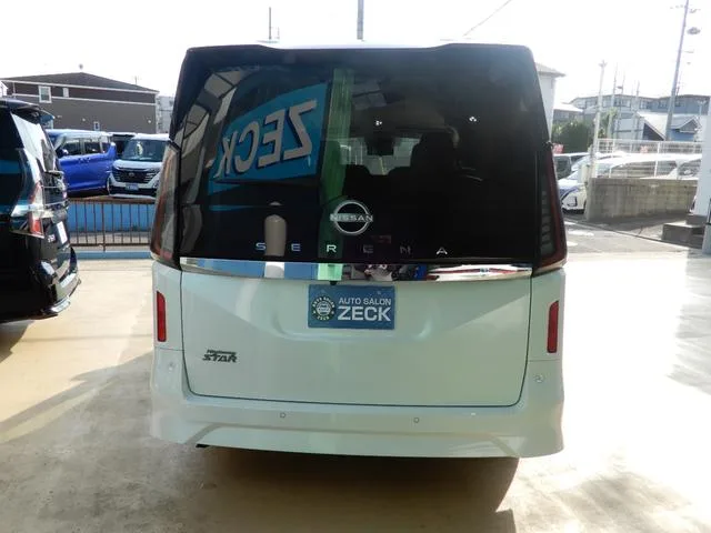 Nissan SERENA HIGHWAY STAR V 2023 — миниатюра 5