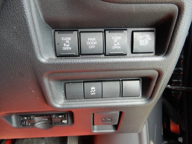 Toyota SIENTA HYBRID Z 2024 — миниатюра 4