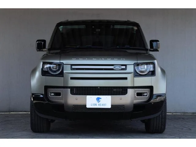 Land Rover Defender 110X-DYNAMIC HSE D300 2023 — миниатюра 2