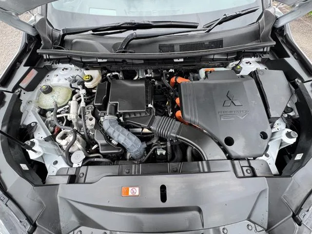 Mitsubishi OUTLANDER PHEV P 2022 — миниатюра 5