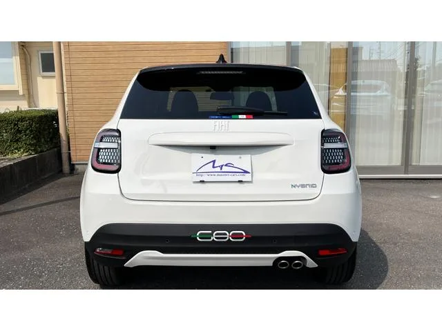 Fiat 600 Hybrid LA PRIMA 2025 — миниатюра 3