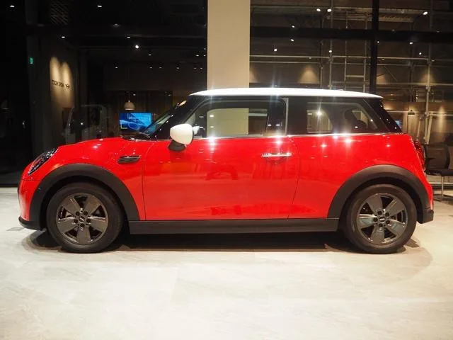 MINI MINI COOPER 2023 — миниатюра 4