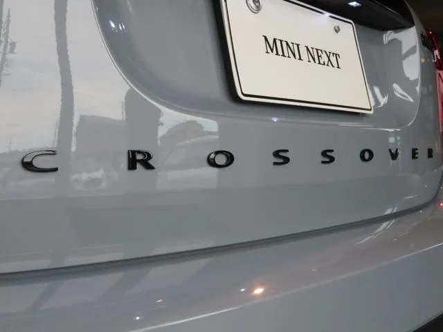 MINI MINI COOPER D CROSSOVER UNTAMED EDITION 2023 — миниатюра 4