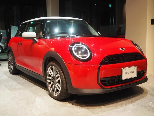 MINI MINI COOPER C CLASSIC TRIM 2025 — миниатюра 2