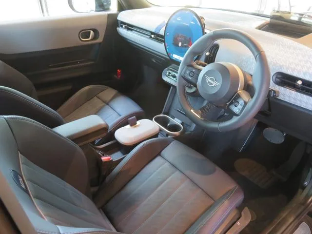 MINI MINI COOPER S FAVOURED TRIM 2024 — миниатюра 4
