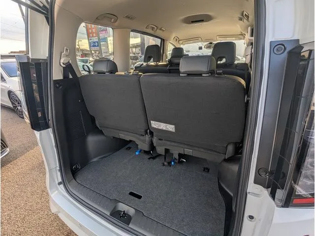Nissan SERENA HIGHWAY STAR V 2025 — миниатюра 4