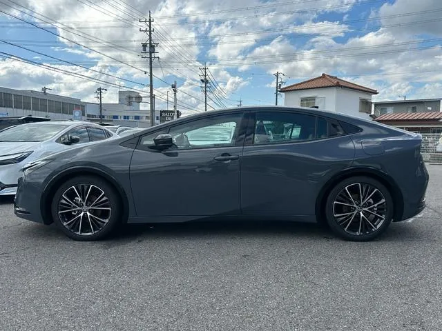 Toyota PRIUS Z 2026 — миниатюра 2
