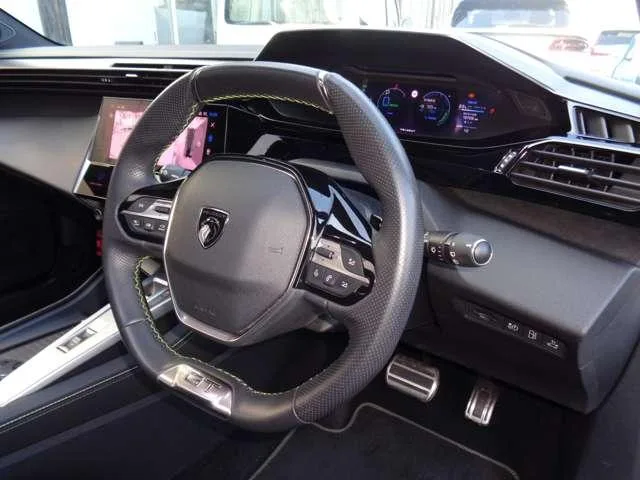 Peugeot 308 2022 — миниатюра 2