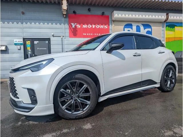 Lexus LBX ELEGANT 2025 — миниатюра 2