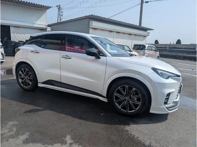 Lexus LBX ELEGANT 2025 — миниатюра 4