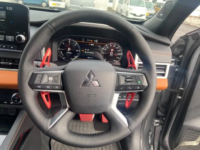 Mitsubishi OUTLANDER PHEV P 2023 — миниатюра 5