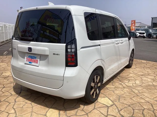 Honda FREED E:HEV AIR EX 2024 — миниатюра 5