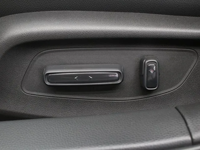 Honda CIVIC E:HEV 2023 — миниатюра 4
