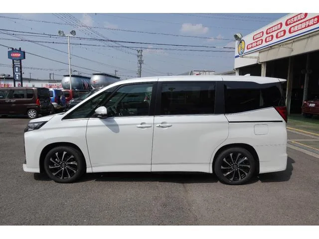 Toyota NOAH HYBRID S-Z 2026 — миниатюра 4