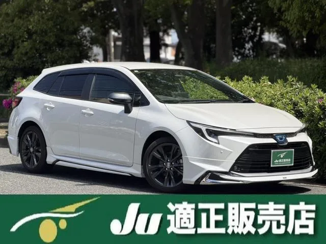 Toyota COROLLA TOURING HYBRID WB 2023 — фото 1, купить с доставкой в Москву