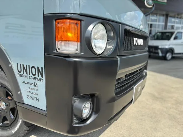 Toyota HIACE VAN LONG SUPER GL 2022 — миниатюра 5