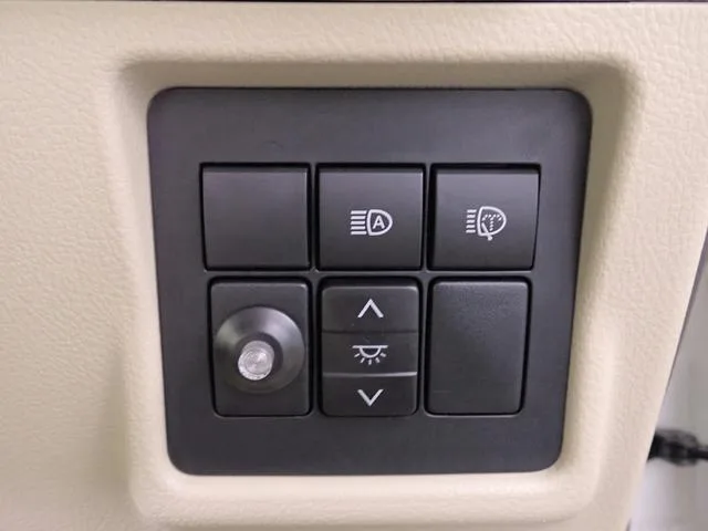 Toyota Land Cruiser Prado TX L PACKAGE MATT BLACK EDITION 2023 — миниатюра 5